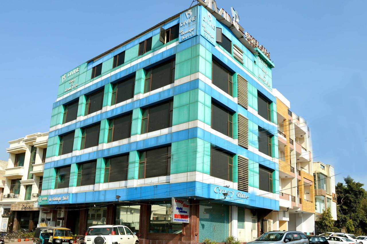 Divine The Boutique Hotel Jaipur Bagian luar foto